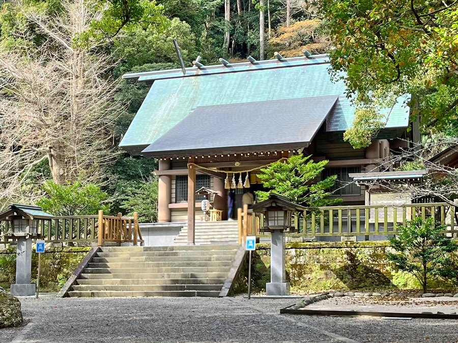 安房神社